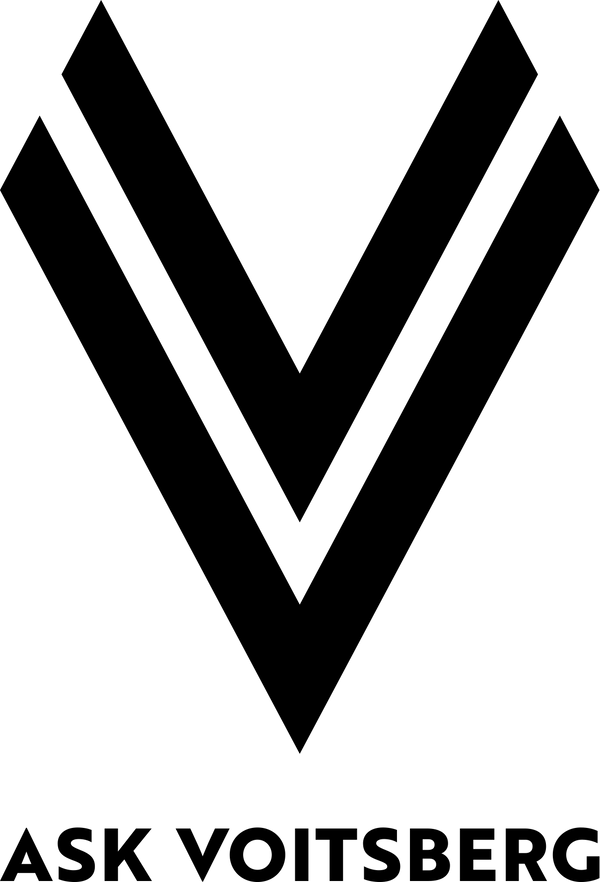ASK Voitsberg Wappen mit Schriftzug in schwarz auf transparentem Hintergrund.